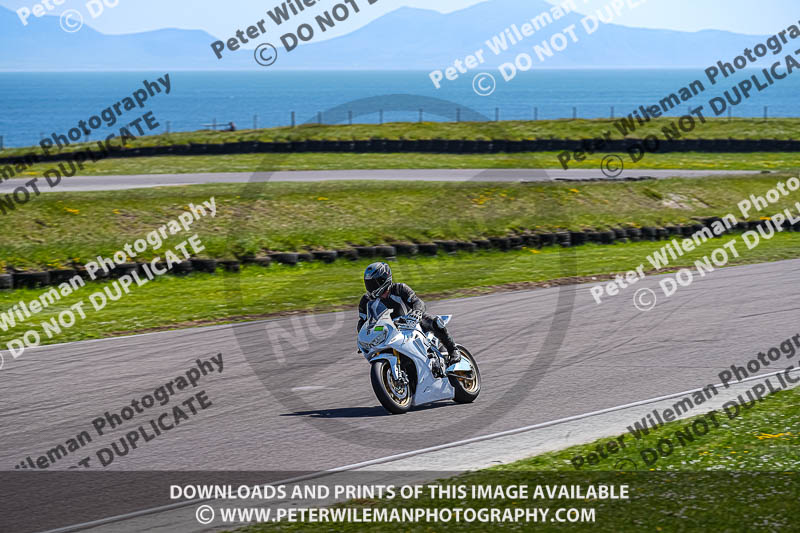 anglesey no limits trackday;anglesey photographs;anglesey trackday photographs;enduro digital images;event digital images;eventdigitalimages;no limits trackdays;peter wileman photography;racing digital images;trac mon;trackday digital images;trackday photos;ty croes